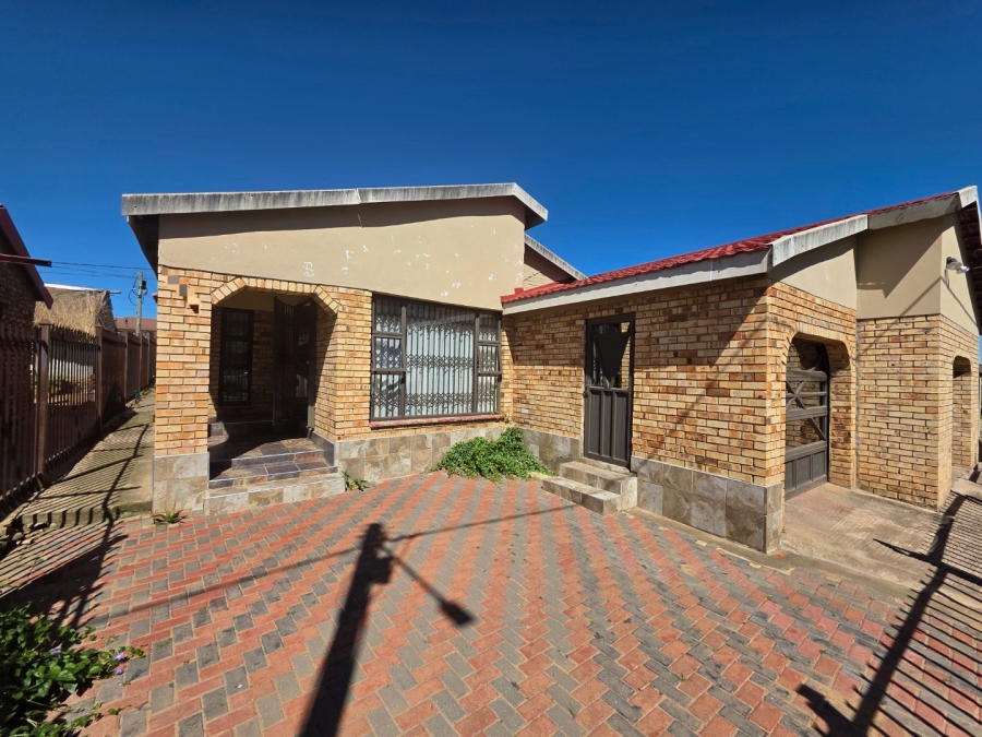3 Bedroom Property for Sale in Old Location Free State